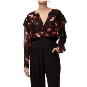 Aritzia Wilfred Lilas Black Floral Chiffon V Neck‎ Flowy Blouse Size XXS